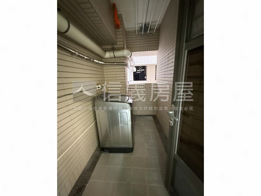 文德苑成家２＋１房車位房屋室內格局與周邊環境