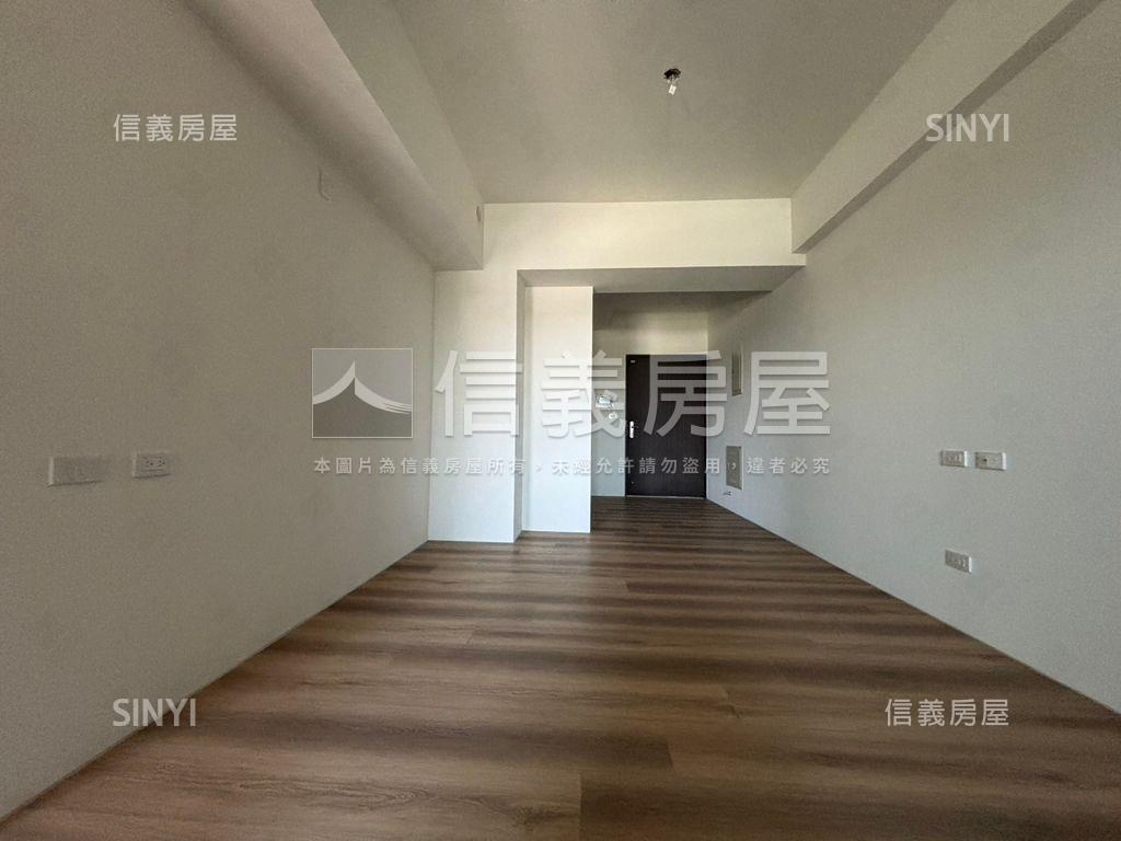 鄉景善品全新三房平車房屋室內格局與周邊環境