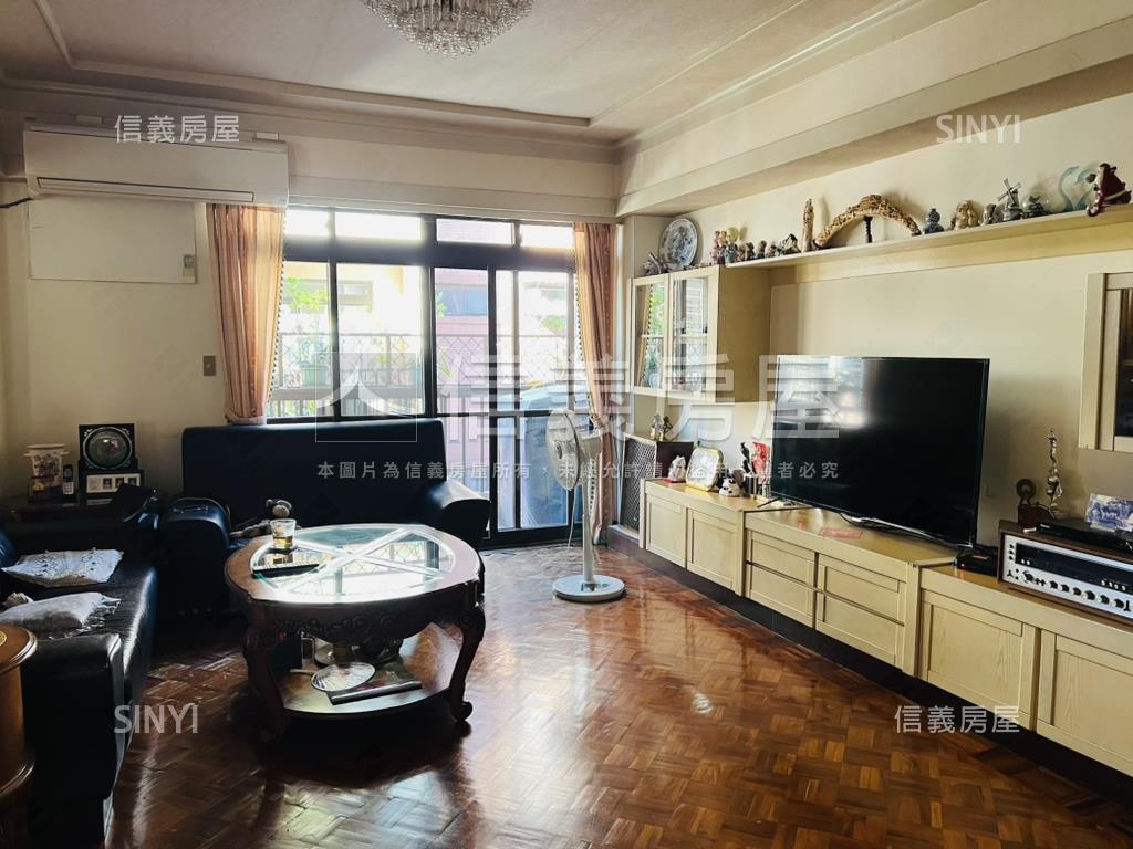 新！運動公園電梯管理大戶房屋室內格局與周邊環境