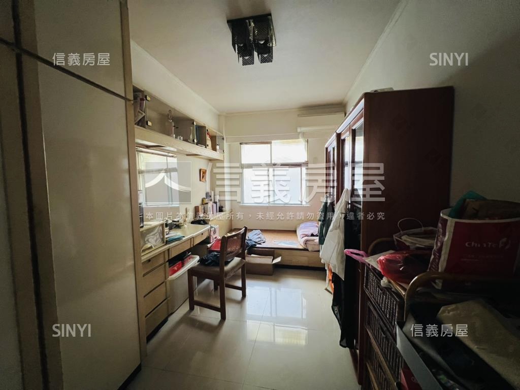 新！運動公園電梯管理大戶房屋室內格局與周邊環境