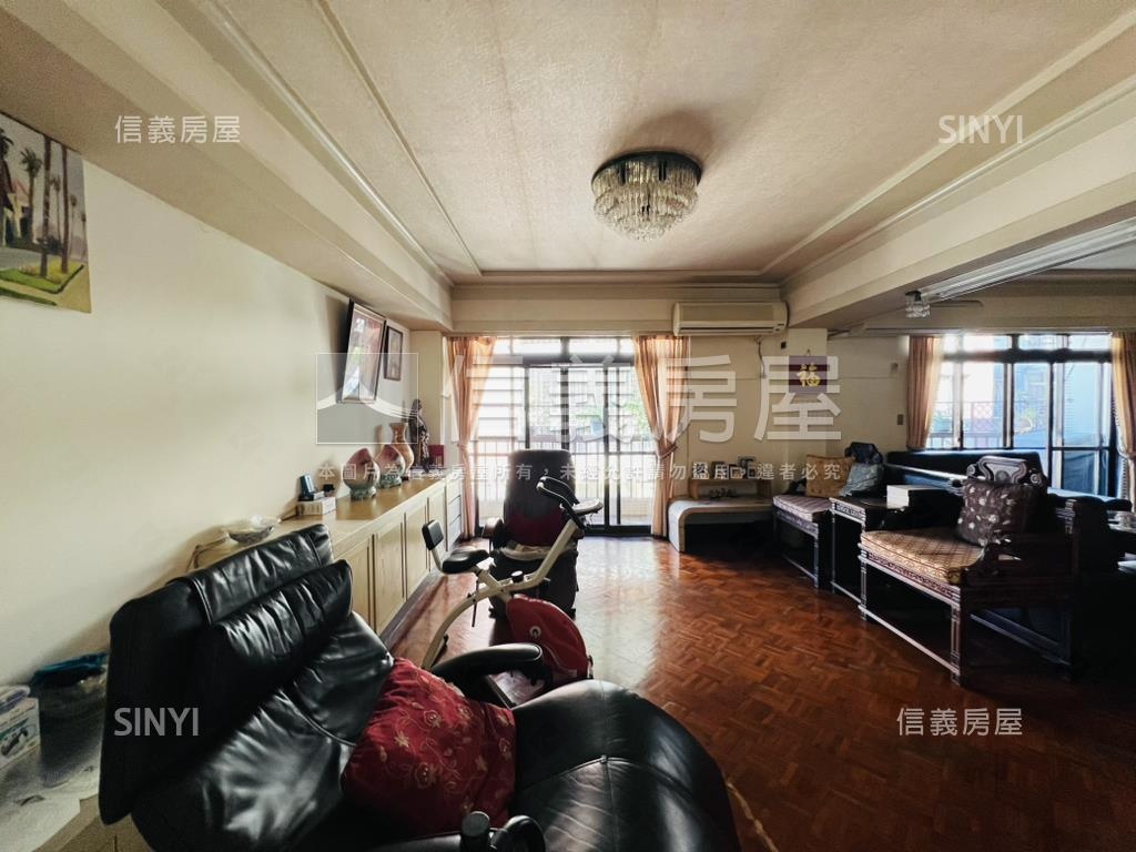 新！運動公園電梯管理大戶房屋室內格局與周邊環境