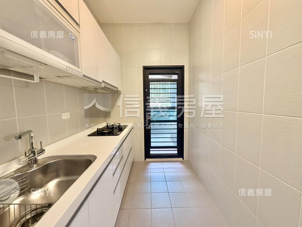 美！與山共居的三房質感宅房屋室內格局與周邊環境