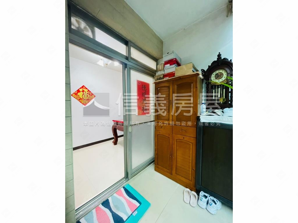 忠孝街舒適一樓房屋室內格局與周邊環境