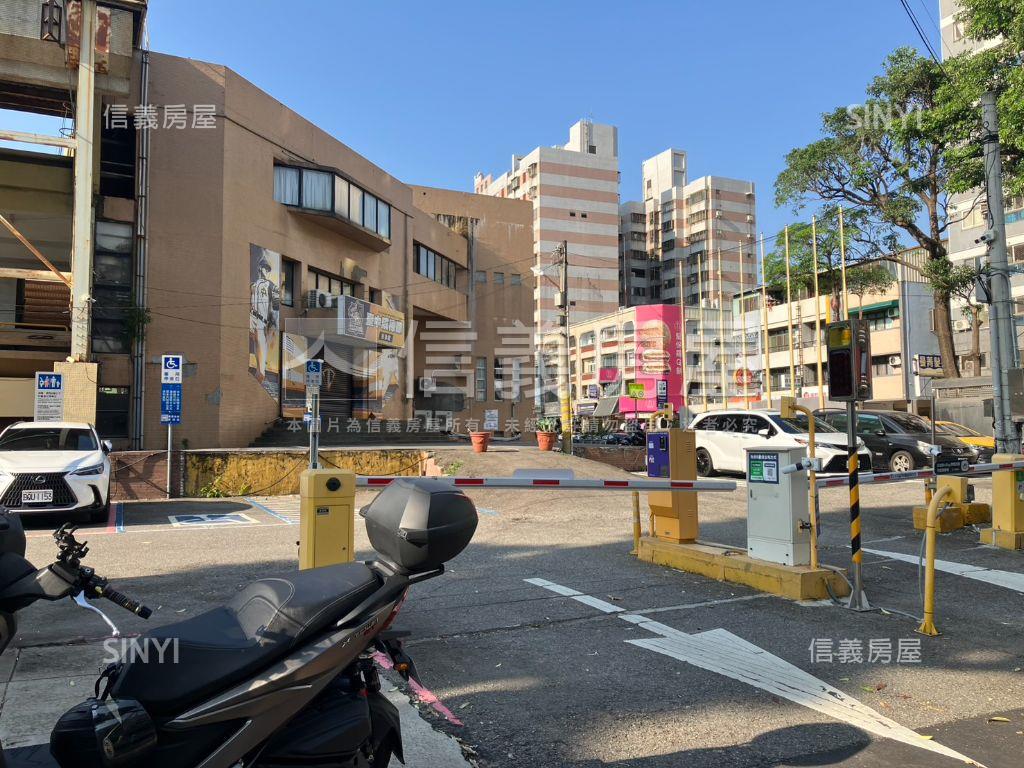 走路就到捷運站健身公寓房屋室內格局與周邊環境