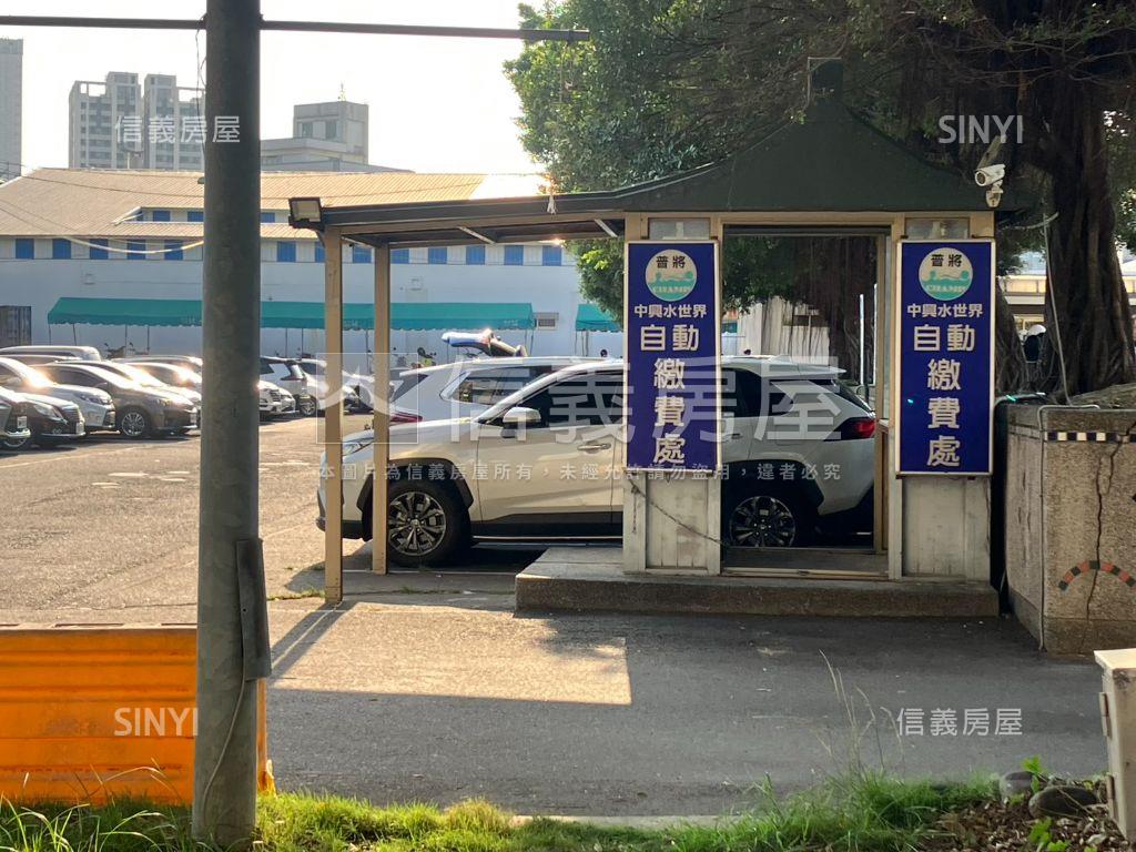 走路就到捷運站健身公寓房屋室內格局與周邊環境