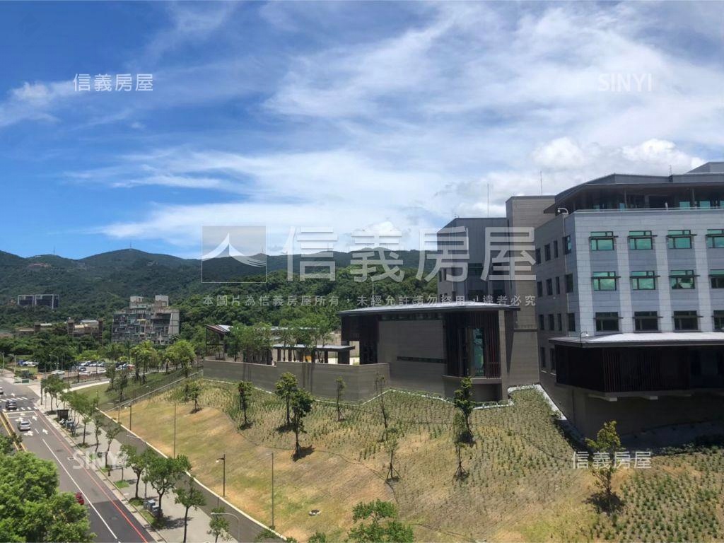 金湖燙金稀有釋出優質美宅房屋室內格局與周邊環境