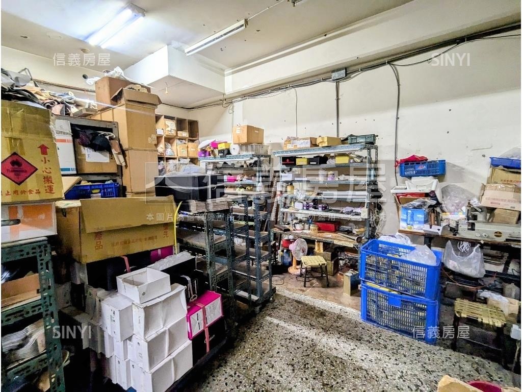 企業家貨梯廠房房屋室內格局與周邊環境