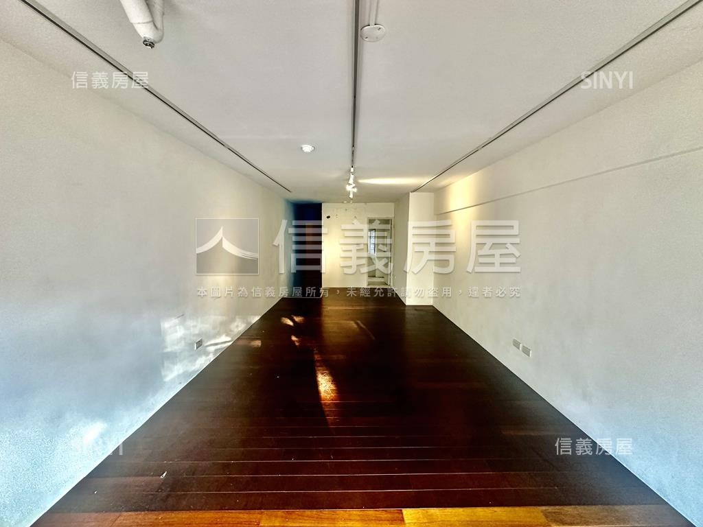 建成路小資店面房屋室內格局與周邊環境