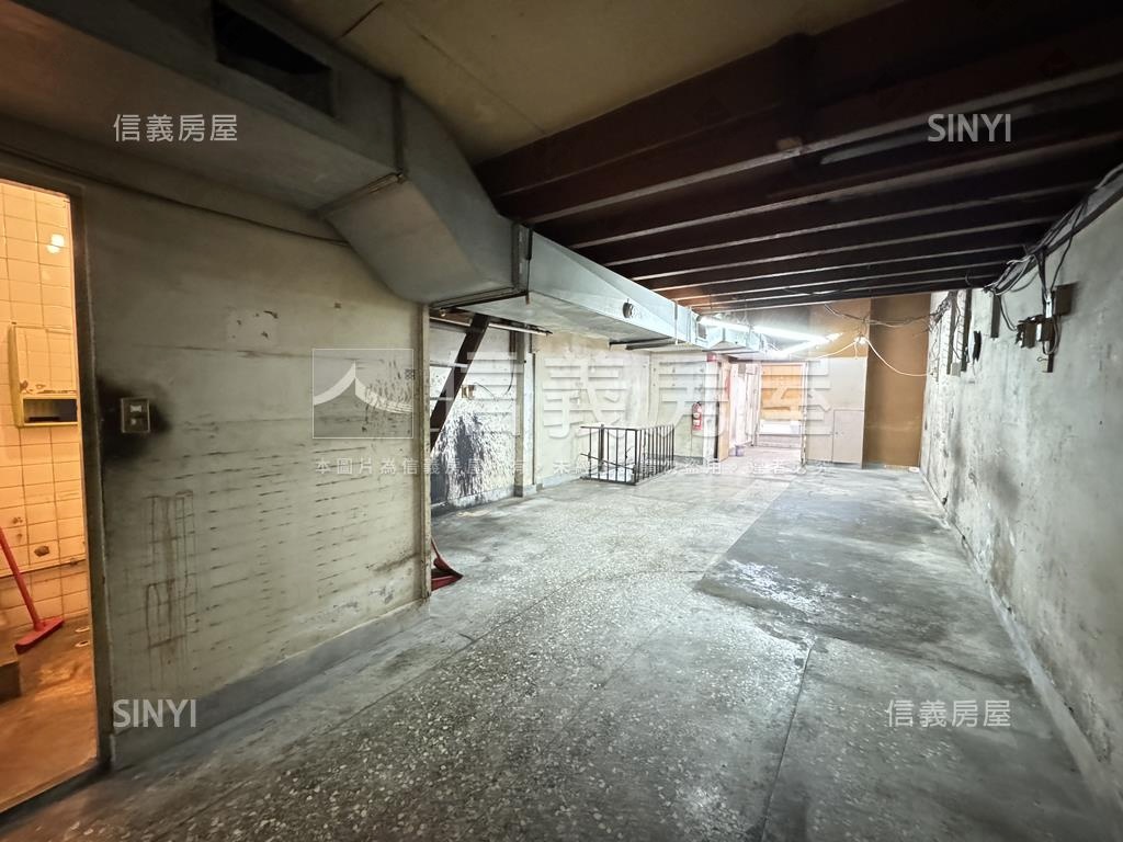 和平西路住辦一樓房屋室內格局與周邊環境
