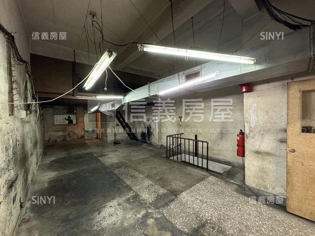 和平西路住辦一樓房屋室內格局與周邊環境