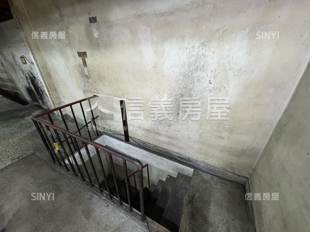 和平西路住辦一樓房屋室內格局與周邊環境