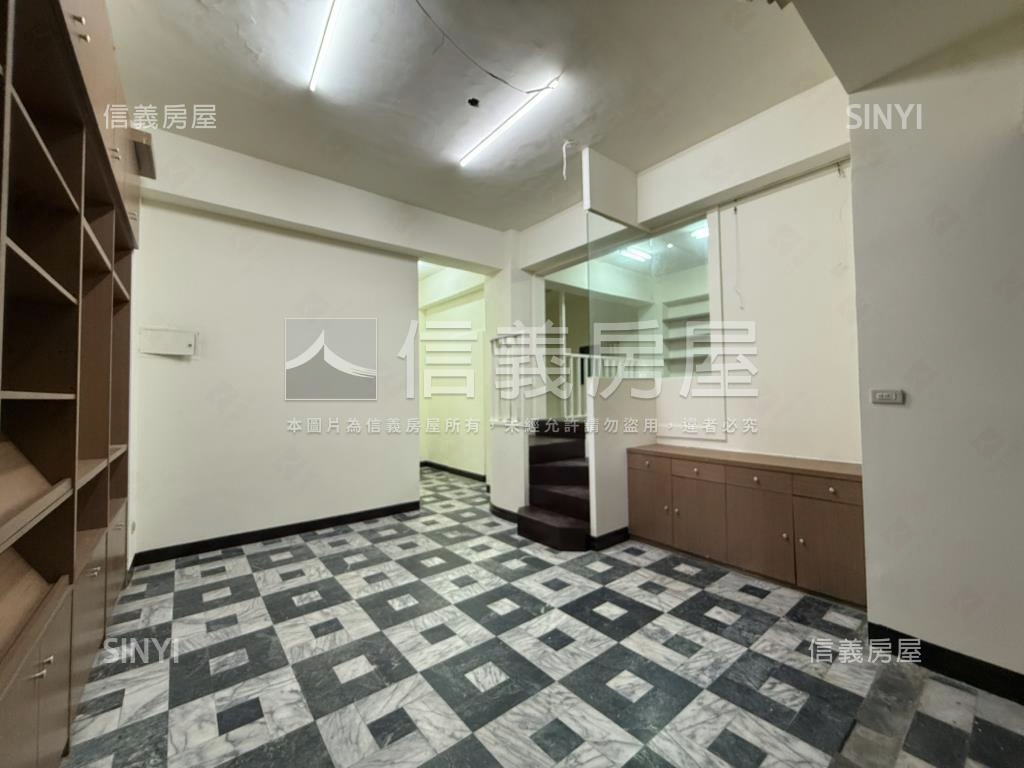 稀有釋出近新中北路金店住房屋室內格局與周邊環境