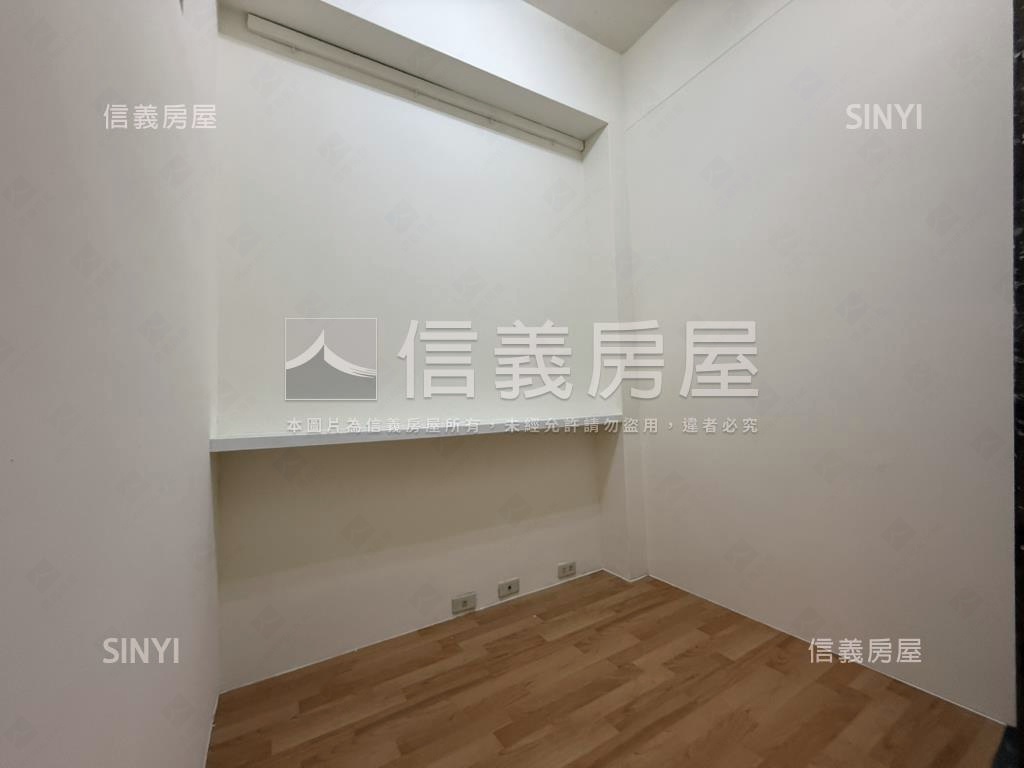 稀有釋出近新中北路金店住房屋室內格局與周邊環境