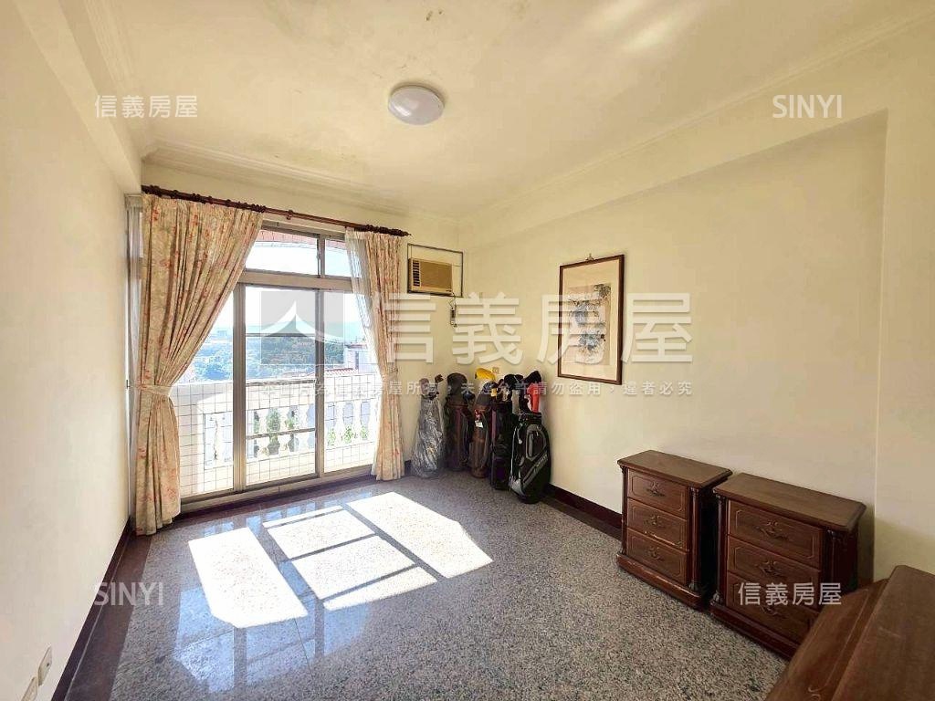 悠居山林大地坪大面寬別墅房屋室內格局與周邊環境