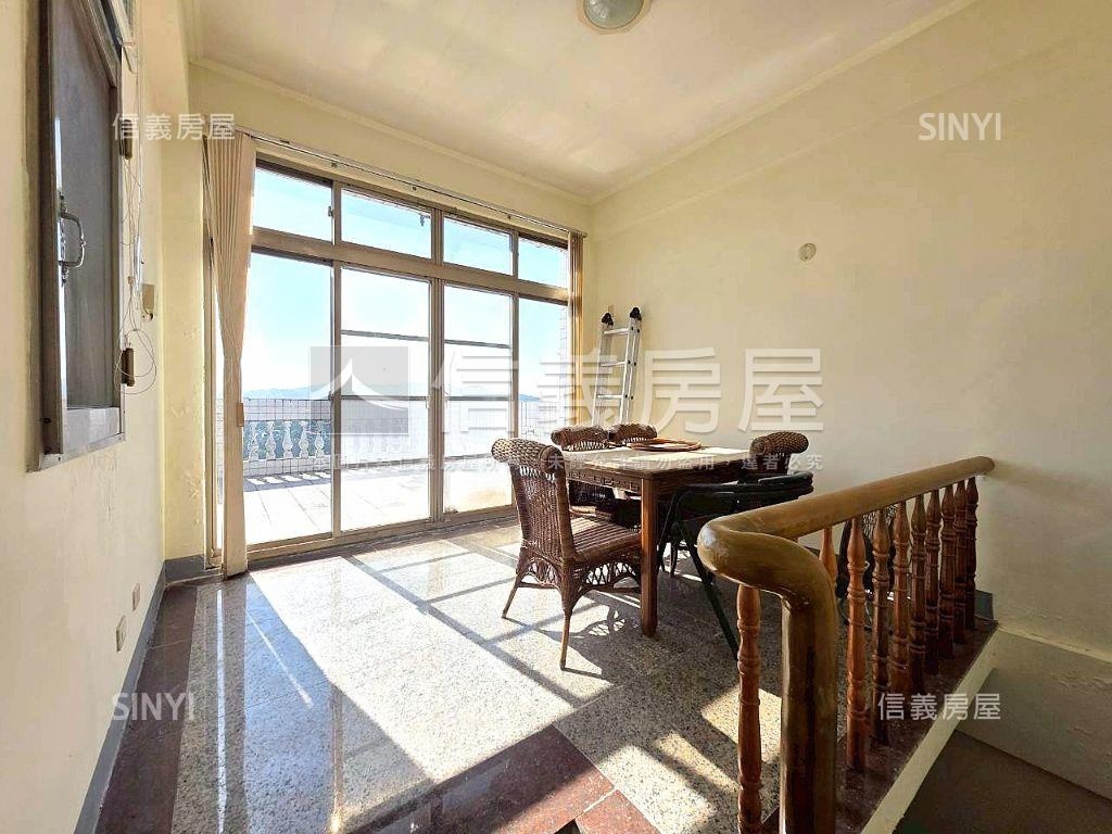 悠居山林大地坪大面寬別墅房屋室內格局與周邊環境