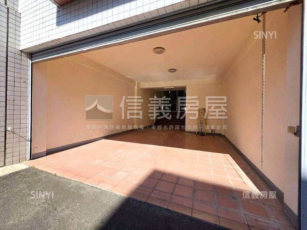 悠居山林大地坪大面寬別墅房屋室內格局與周邊環境