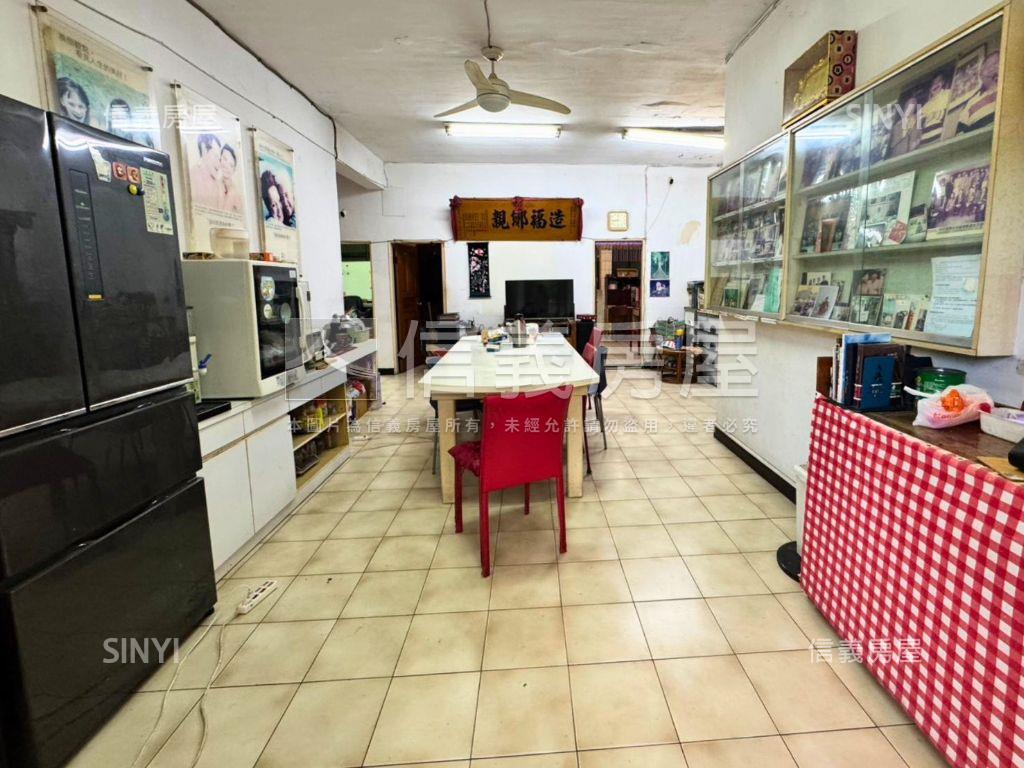 龜山巨蛋旁一樓房屋室內格局與周邊環境