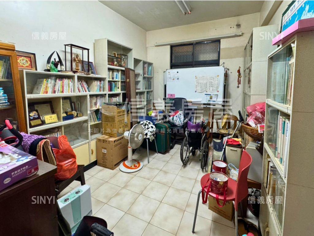 龜山巨蛋旁一樓房屋室內格局與周邊環境