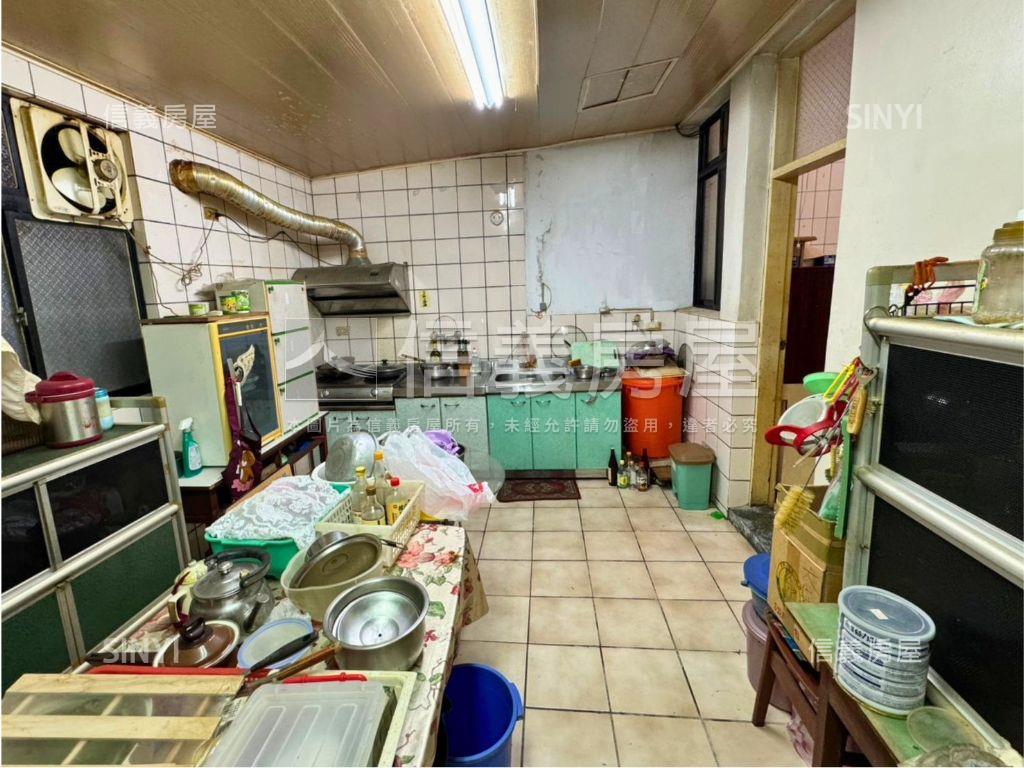 龜山巨蛋旁一樓房屋室內格局與周邊環境