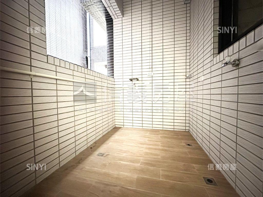 昌益馥璽角間美三房房屋室內格局與周邊環境