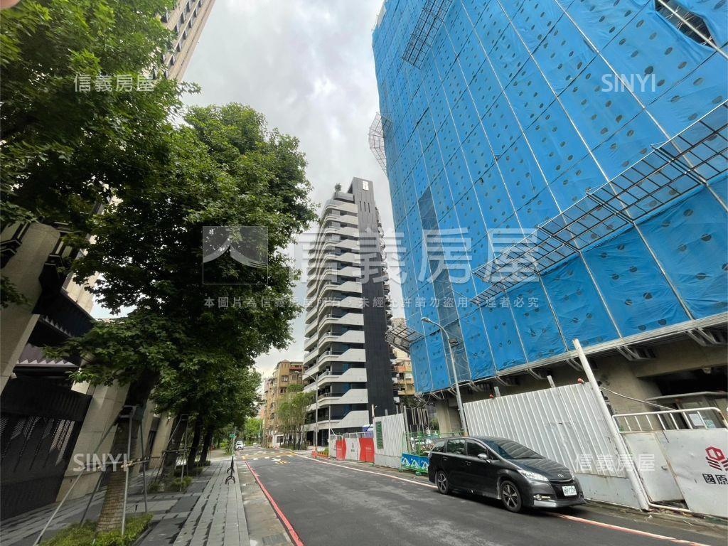 亞昕敦南Ｃ棟９樓房屋室內格局與周邊環境
