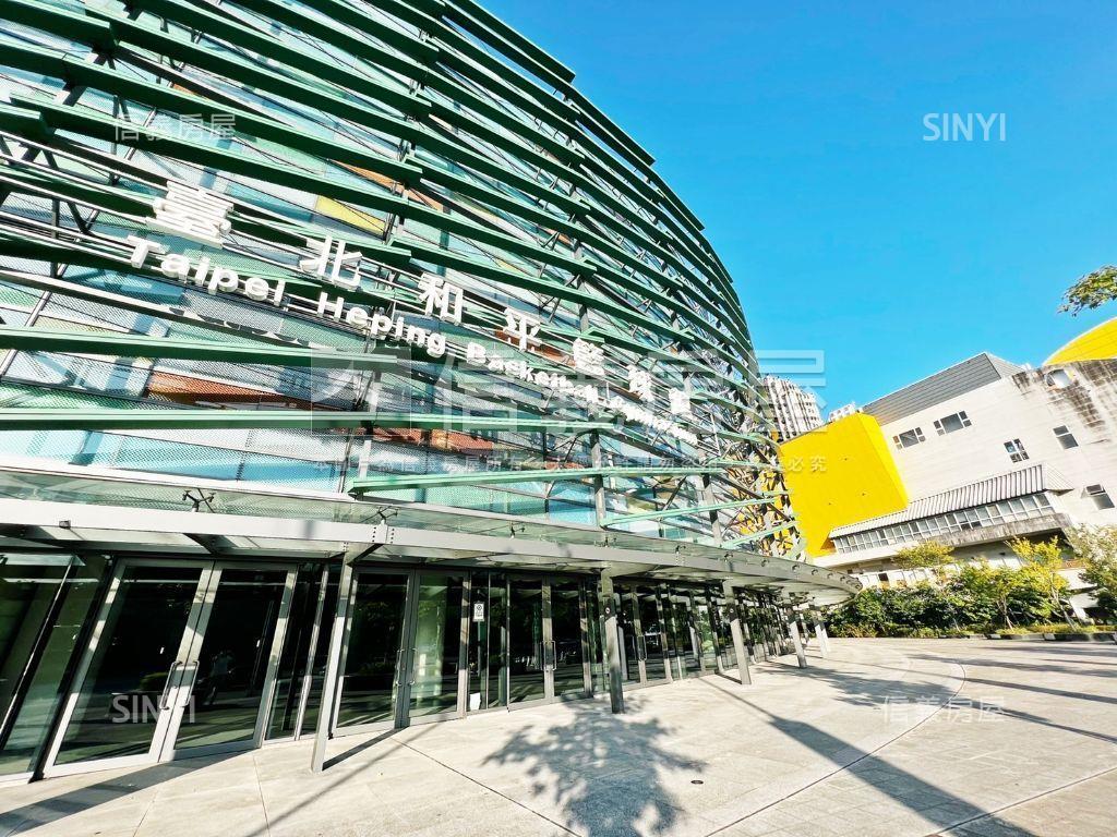 亞昕敦南Ｃ棟次頂樓釋出房屋室內格局與周邊環境