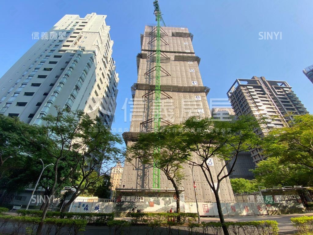 長耀里沉靜在富貴公園裡房屋室內格局與周邊環境