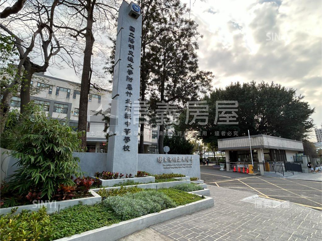 專任竹北採光三房車位房屋室內格局與周邊環境
