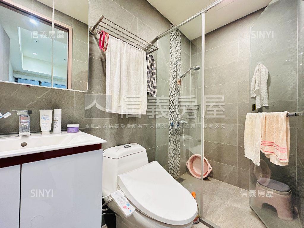 海樂地精美裝潢２衛浴房屋室內格局與周邊環境