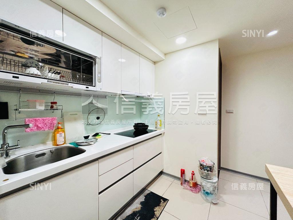 海樂地精美裝潢２衛浴房屋室內格局與周邊環境