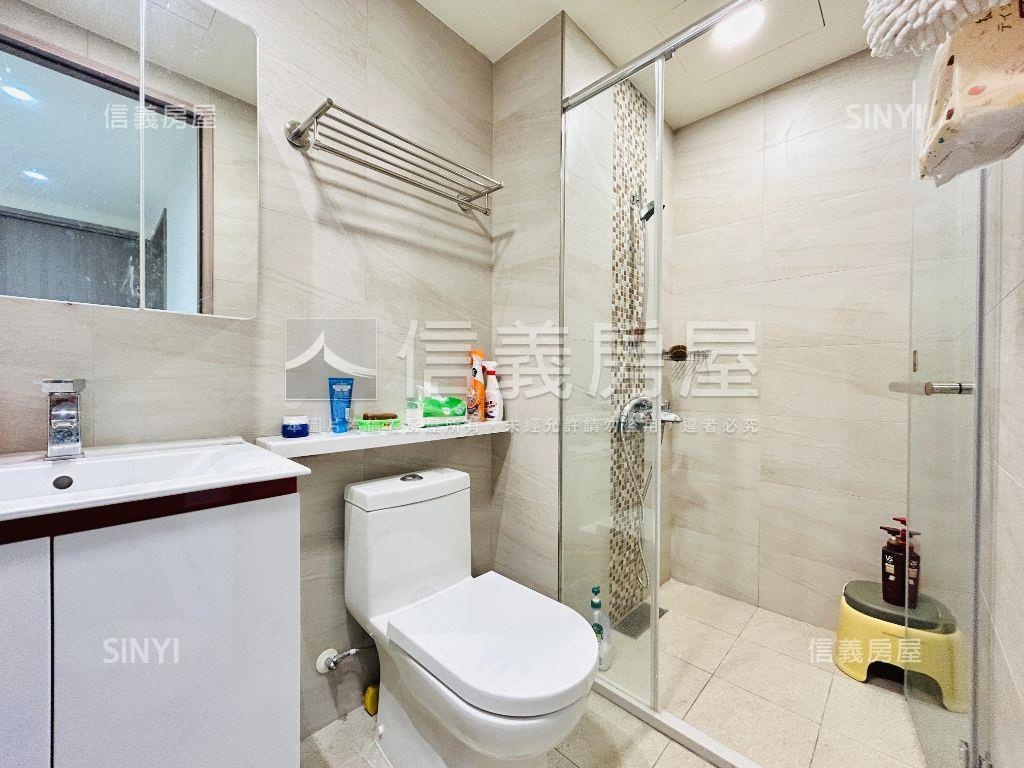 海樂地精美裝潢２衛浴房屋室內格局與周邊環境