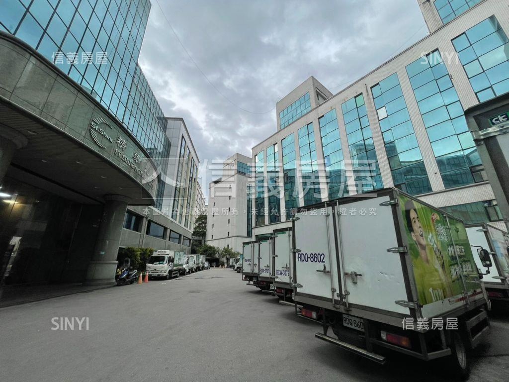 囊括四海●康寧廠辦房屋室內格局與周邊環境