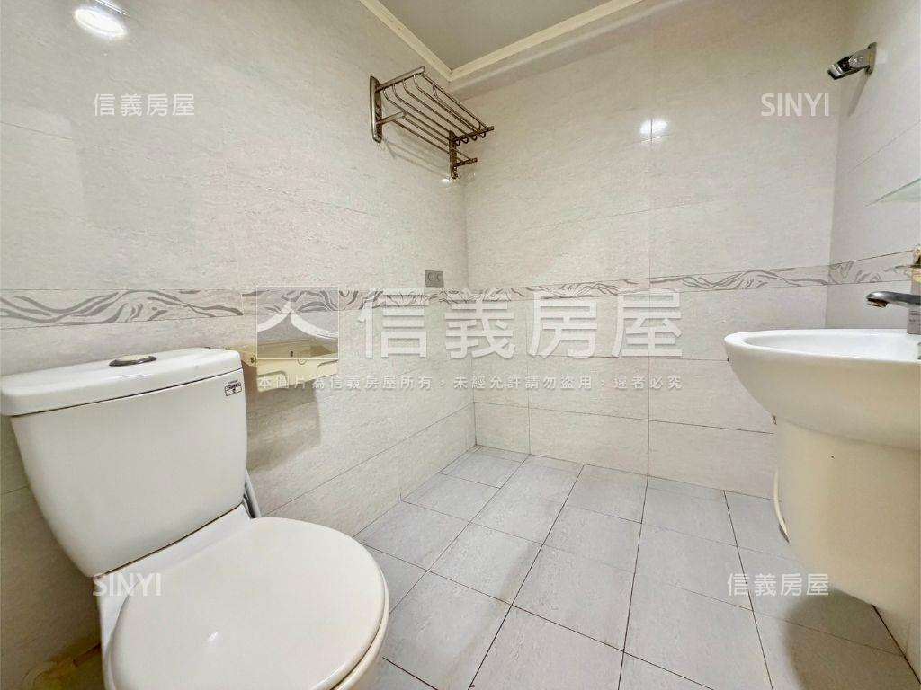 文山特區採光美２房房屋室內格局與周邊環境