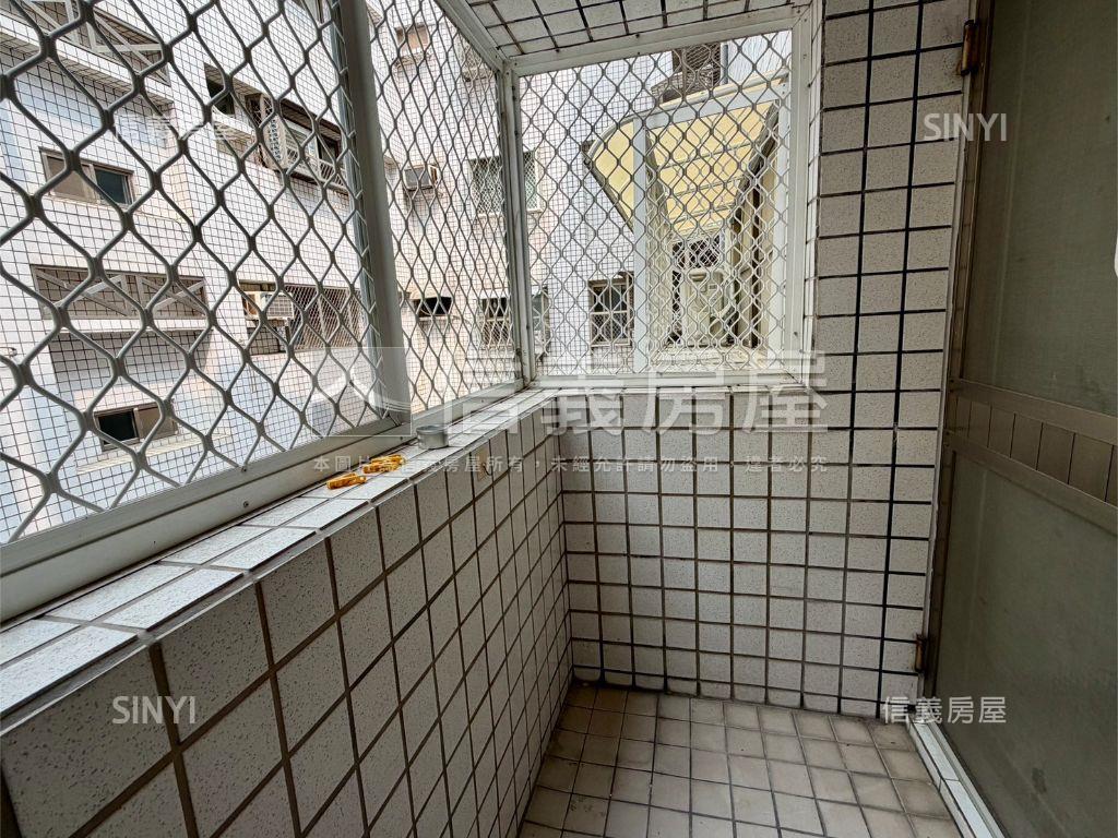 文山特區採光美２房房屋室內格局與周邊環境