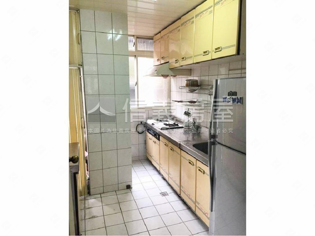 合江靜巷舒適三房頂加美寓房屋室內格局與周邊環境