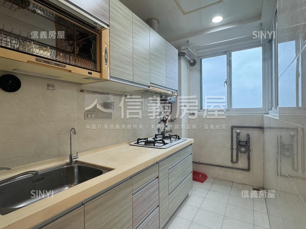 【山海景觀】觀海高樓三房房屋室內格局與周邊環境