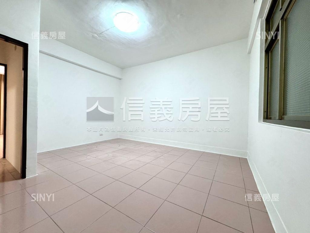 二樓輕裝潢．輕鬆成家房屋室內格局與周邊環境