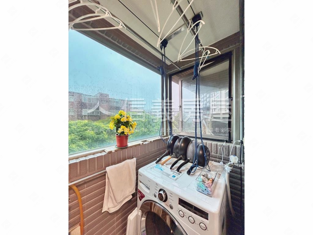 水花園幽靜美四房機能便利房屋室內格局與周邊環境