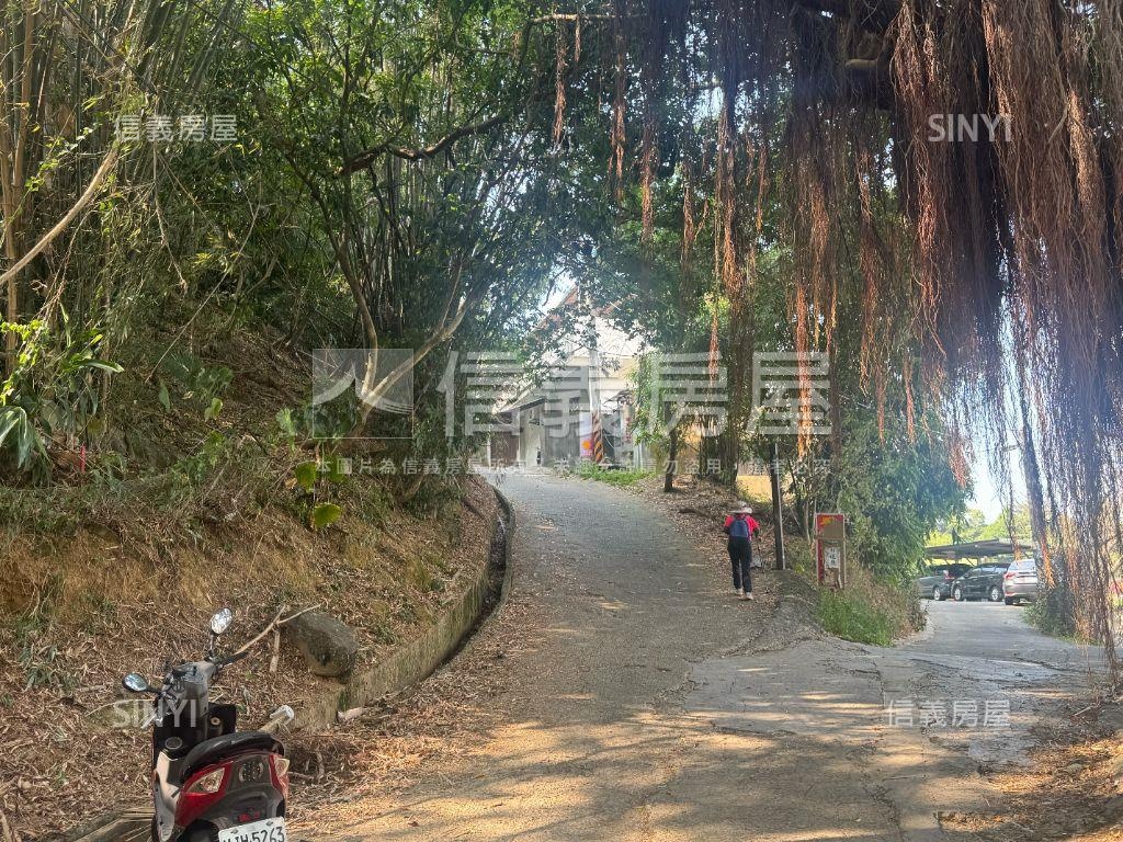 山上優質好地房屋室內格局與周邊環境
