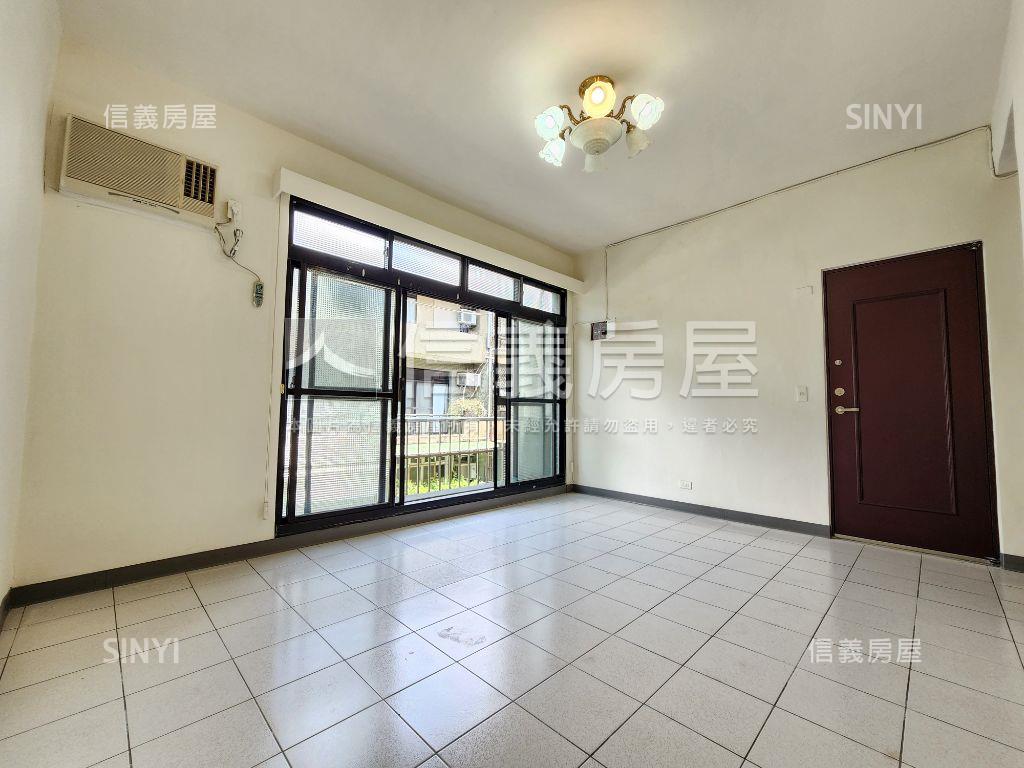 中和精華商圈頂樓加蓋房屋室內格局與周邊環境