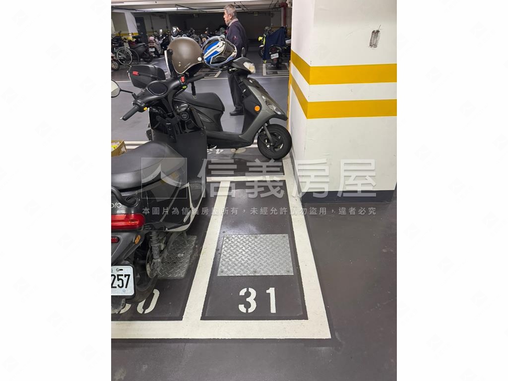 景觀武泰臻和三房平面車位房屋室內格局與周邊環境