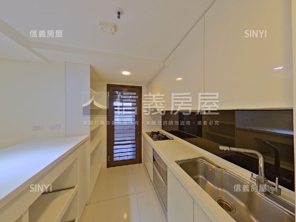 勝美大禮四房平車房屋室內格局與周邊環境