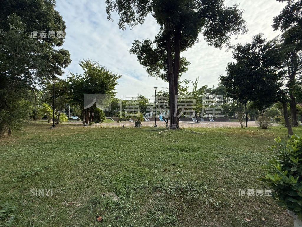 仁武大面寬方正土地房屋室內格局與周邊環境