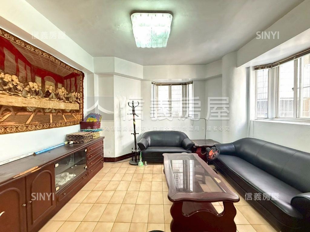 近逢甲商圈四房房屋室內格局與周邊環境