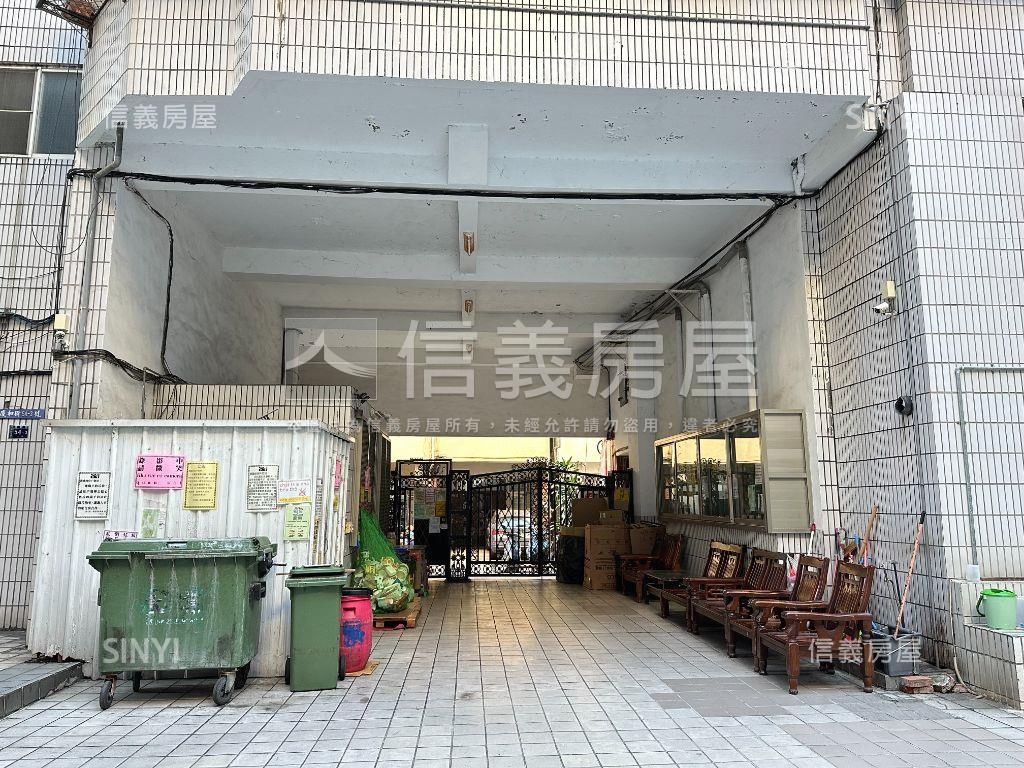 近逢甲商圈四房房屋室內格局與周邊環境