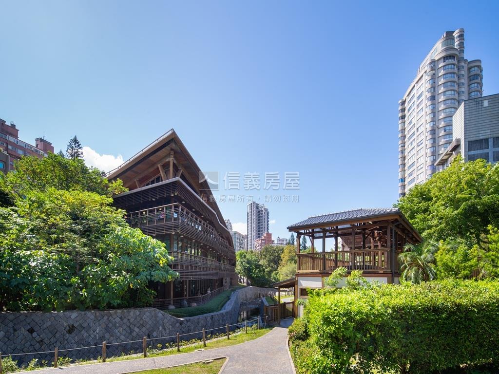 久郡醴御房屋室內格局與周邊環境