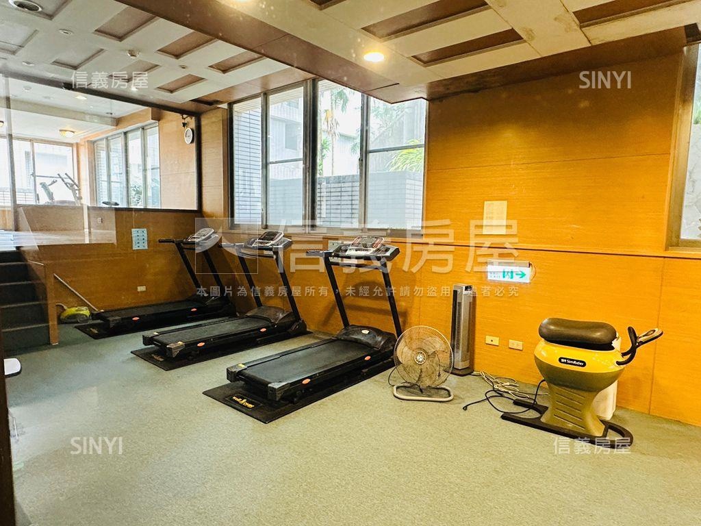 ３房＋車位屋況真好房屋室內格局與周邊環境