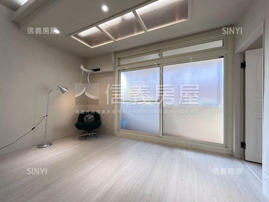 萬芳醫院美妝三樓房屋室內格局與周邊環境