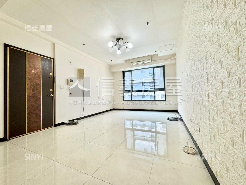 專任興大觀次頂樓三房平車房屋室內格局與周邊環境