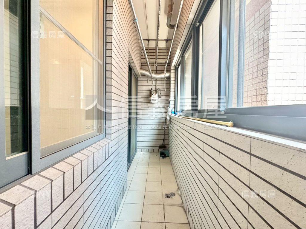 專任興大觀次頂樓三房平車房屋室內格局與周邊環境